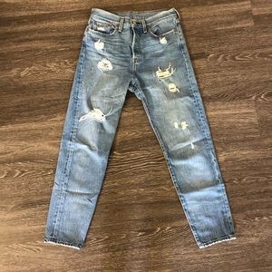 Levi’s wedgie straight Jean